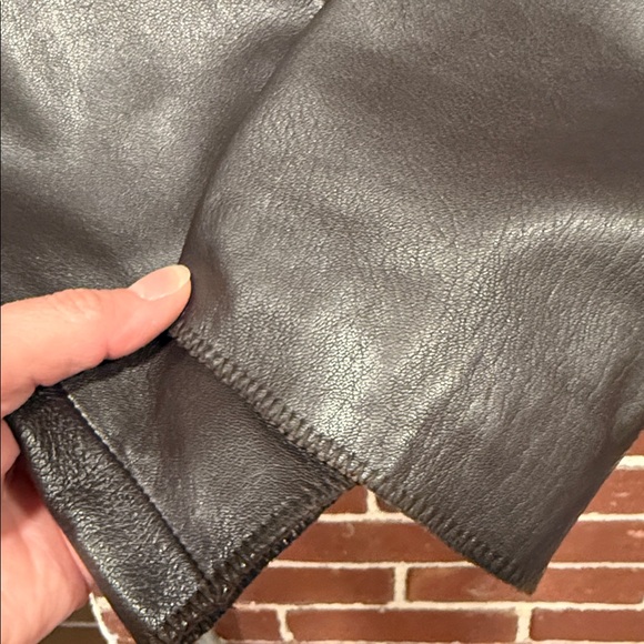 Jones New York Dark Brown Leather Blazer very nice light weight - Picture 4 of 7